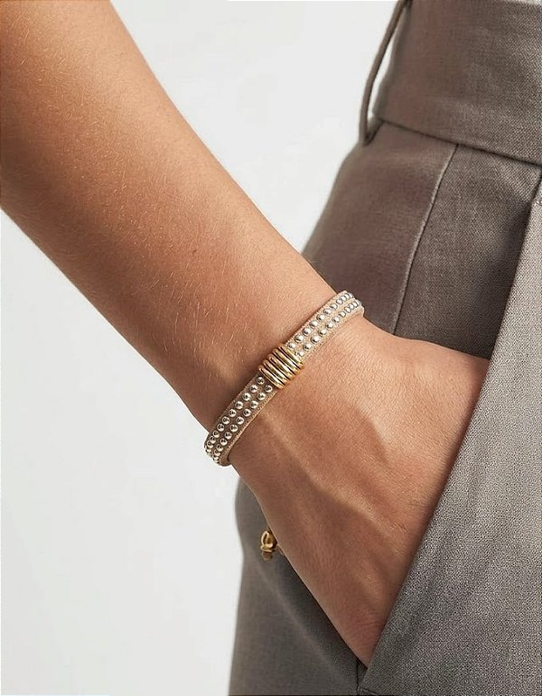 Pulseira Camurça Nude e Dourada