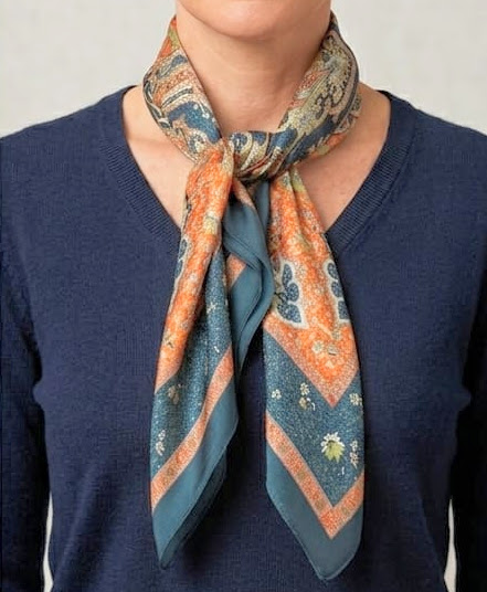 Colar Lenço Estampas Marinho e Laranja P
