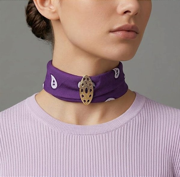 Colar Lenço Roxo P e Passante Oval