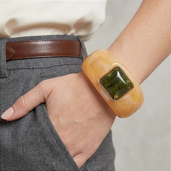 Bracelete Nude Resina Verde Militar