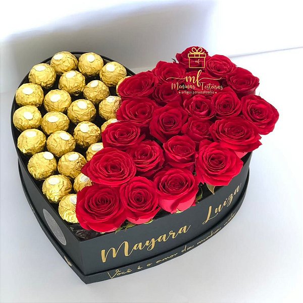 Cesta de coração com flores naturais e Ferrero Rocher - Código 0183