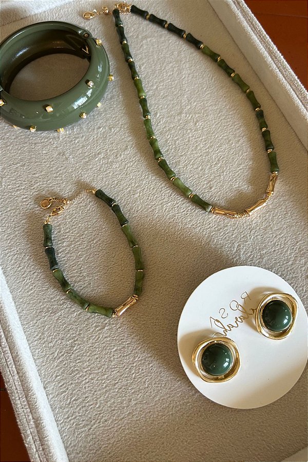 Composição com Verde Bamboo