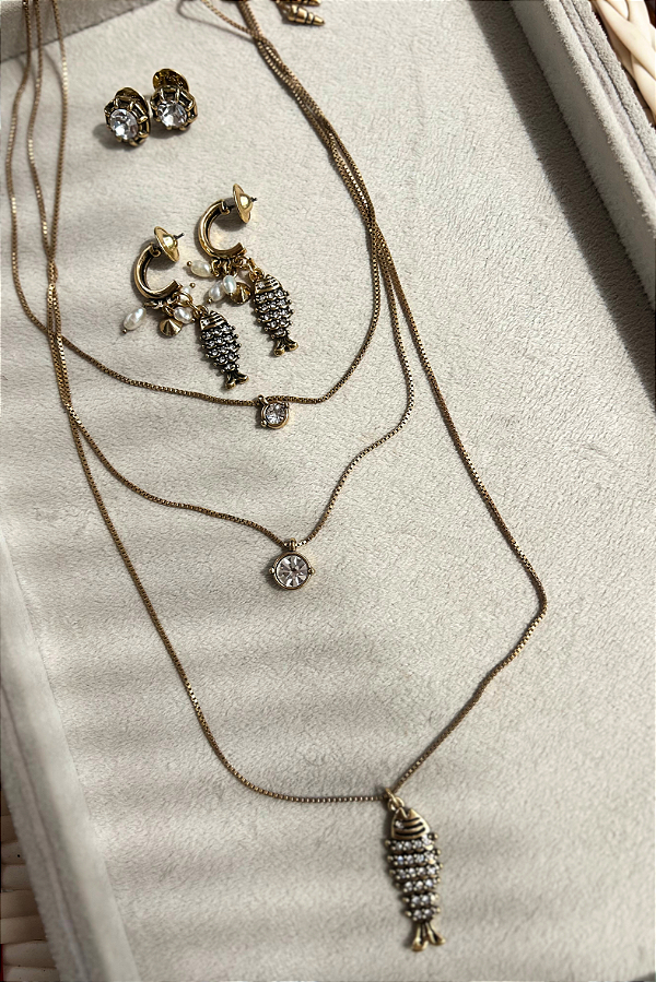 Composição com Peixe Cravejado