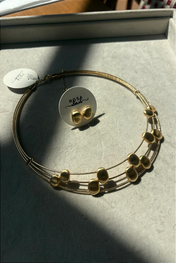 Composição Grão Dourado