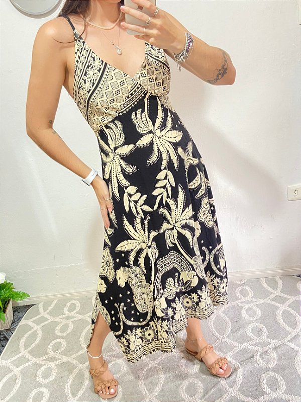 VESTIDO DE ALCINHA BOHO PRETO