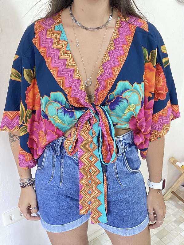 BLUSA AMARRAÇÕES FLORESCER - AZUL MARINHO