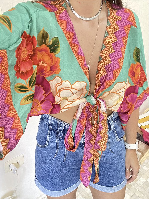 BLUSA AMARRAÇÕES FLORESCER - VERDE ÁGUA