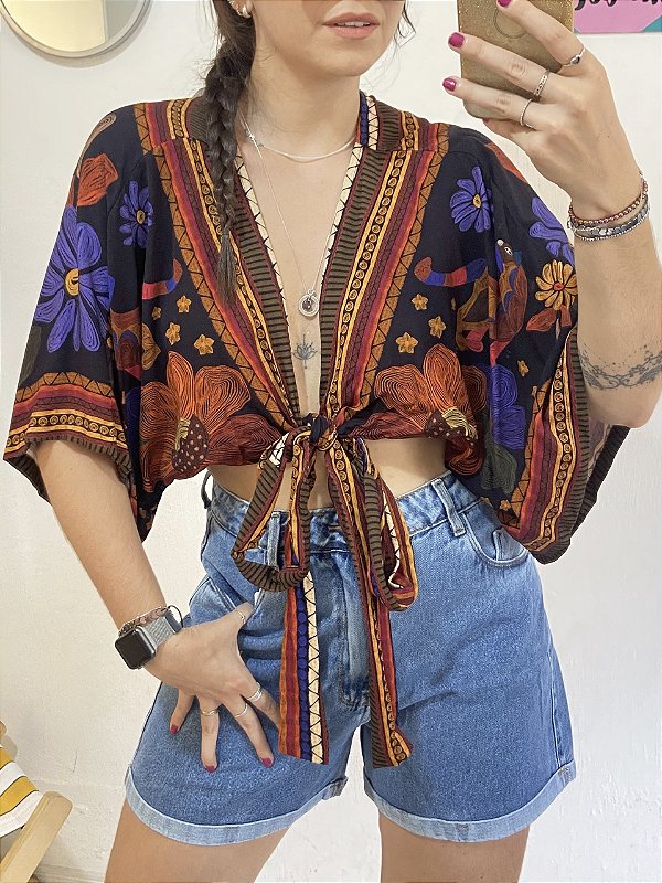 BLUSA AMARRAÇÕES FLORA