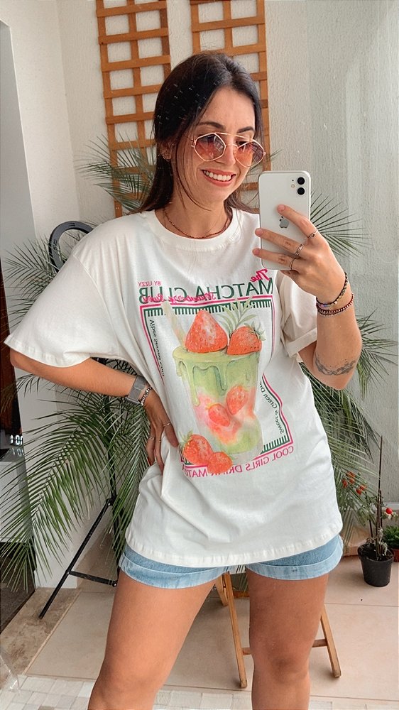 T-SHIRT ALGODÃO MATCHA MORANGO