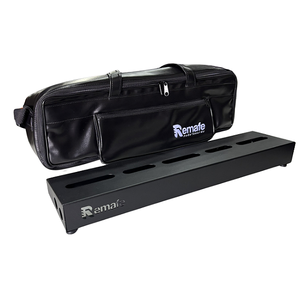 Pedalboard 15x60cm com elétrica + Softbag Premium