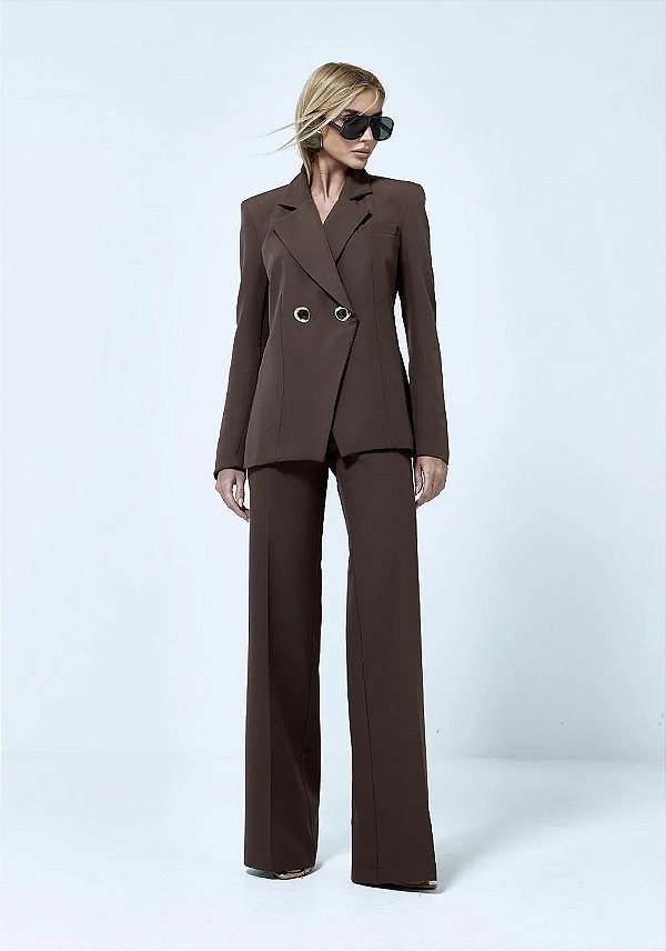 Conjunto Alfaiataria Blazer e Calça Reta Marrom Kate