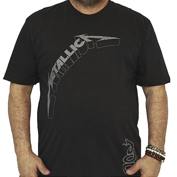Camiseta Plus Size Metallica Black Album
