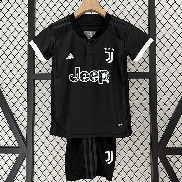 Novo Kit Infantil Juventus 3 Camisa e Short  2023 / 2024