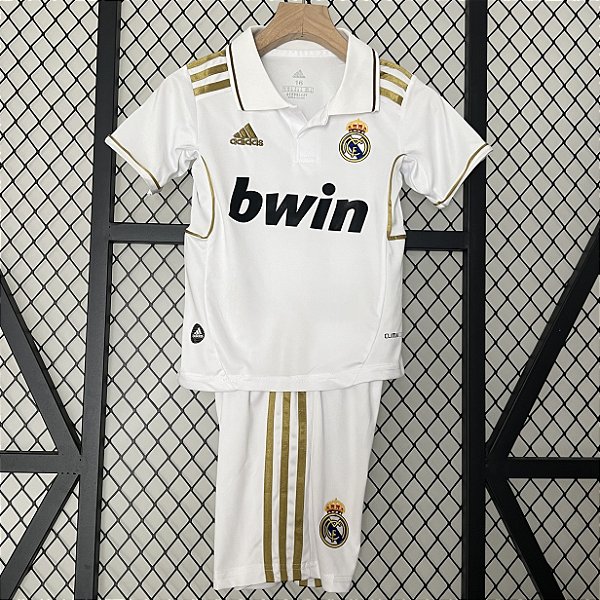 Kit Infantil Real Madrid 1 Retrô Camisa e Short 2011 / 2012