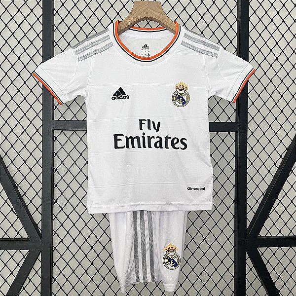 Kit Infantil Real Madrid 1 Retrô Camisa e Short 2013 / 2014