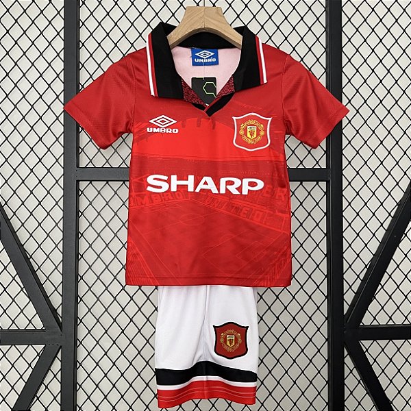Kit Infantil Manchester United 1 Retrô Camisa e Short 1994 / 1996