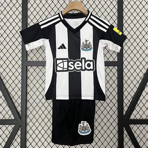 Novo Kit Infantil Newcastle 1 Camisa e Short  2024 / 2025