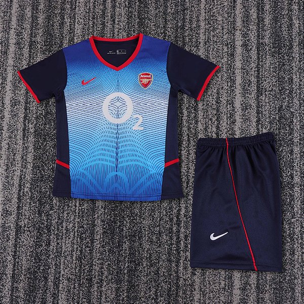 Kit Infantil Arsenal 2 Retrô Camisa e Short 2002 / 2004