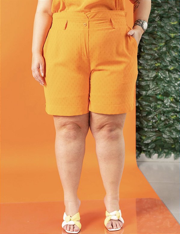 bermuda alfaiataria plus size