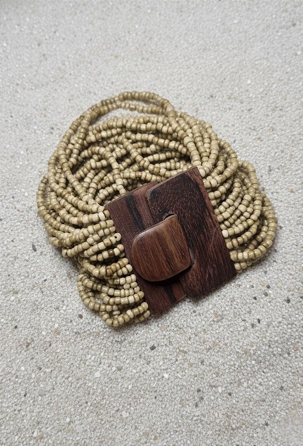 Pulseira Miçanga e Fecho de Madeira - Nude