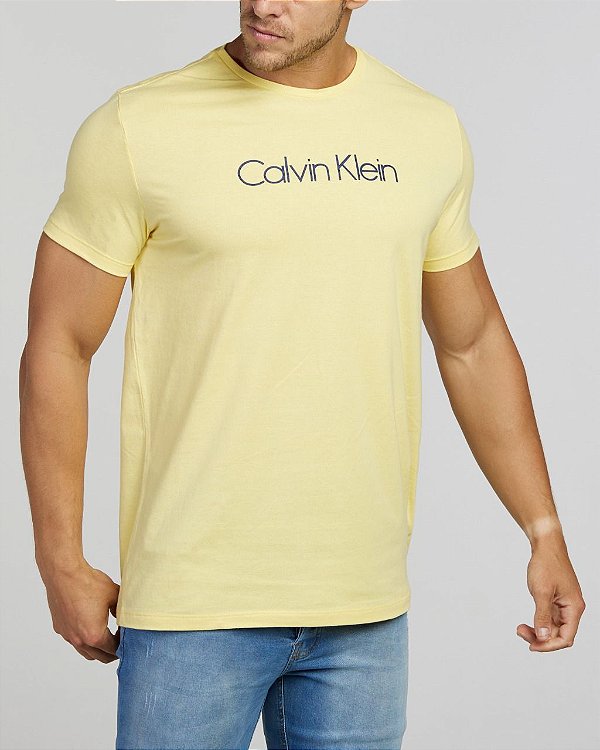 Camiseta Masculina Calvin Klein Amarelo - Outweb - Outlet de Roupas,  Calçados e Acessórios.