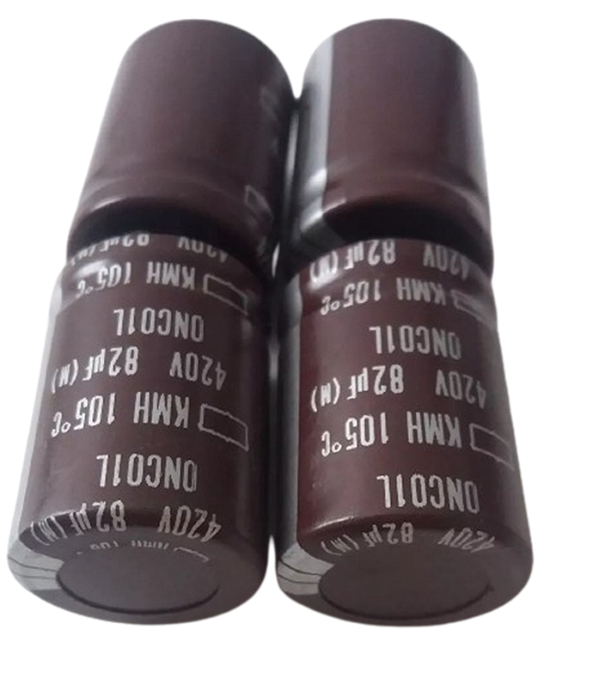 CAPACITOR ELETROLITÍCO 105° 82UF X 420V