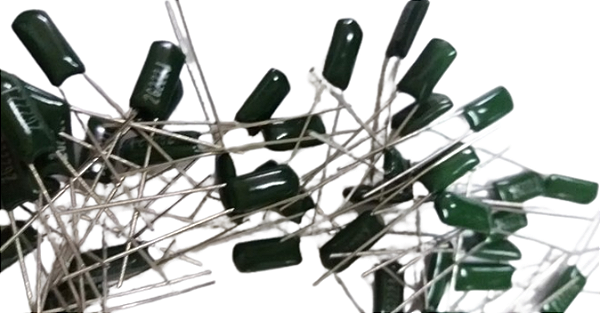 CAPACITOR DISCO CERAMICO 2K2 X 100V  222 0,0022UF