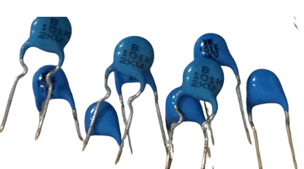 CAPACITOR DISCO CERAMICO 100PF X 2000V 101K 0,1NF