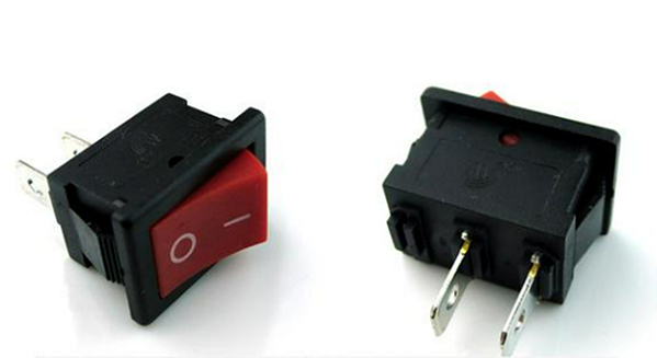 CHAVE GANGORRA KCD1-102 2T LIGA/DESLIGA VERMELHA SEM NEON 6A 250V 10A 125V