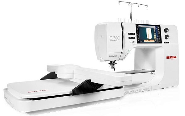 Máquina de bordado B700