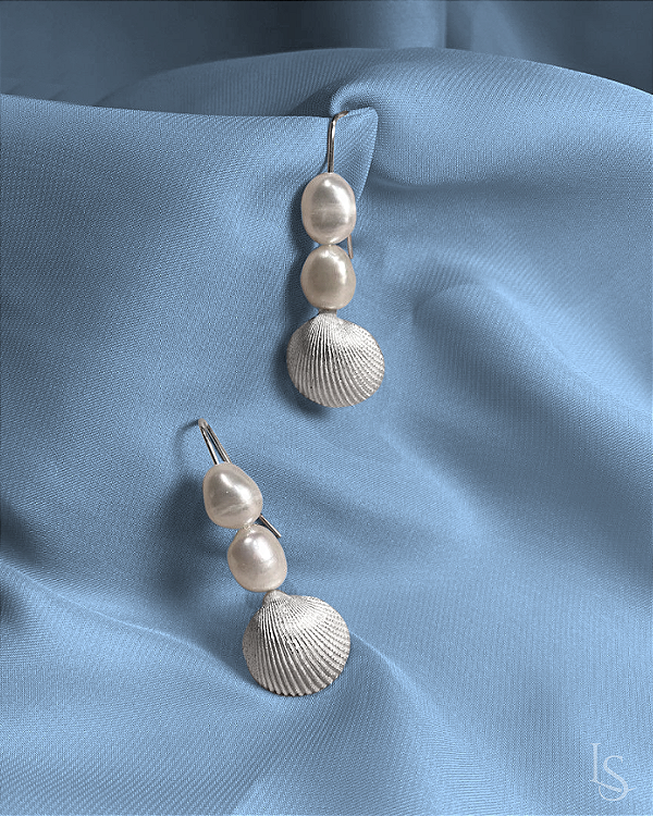 Brinco de Prata 950 e Perola Duo - Concha Bivalve