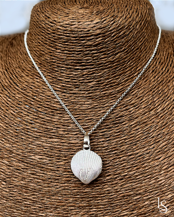 Colar Difusor de Prata 950 - Concha Bivalve pequena