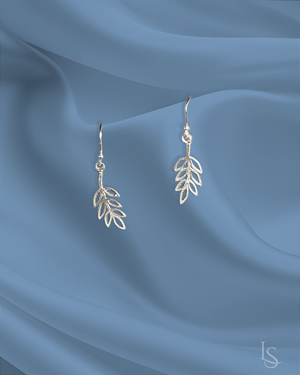 Brincos folhinhas Ramo de Luz de Prata 950
