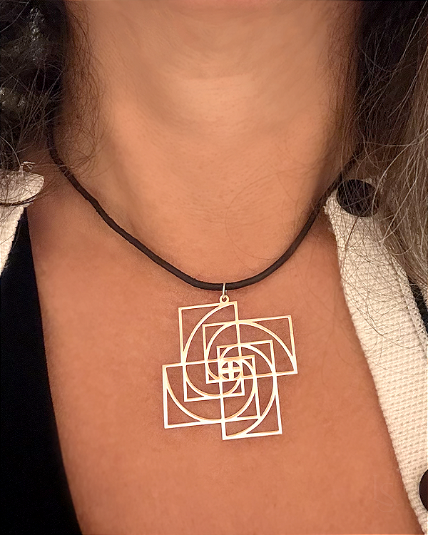 Pingente Fibonacci em prata 950