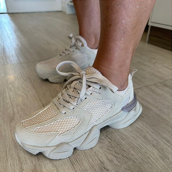 Tênis Chunky off white Kira