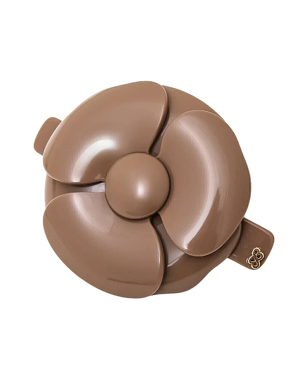 Presilha Flor Camélia Caramelo