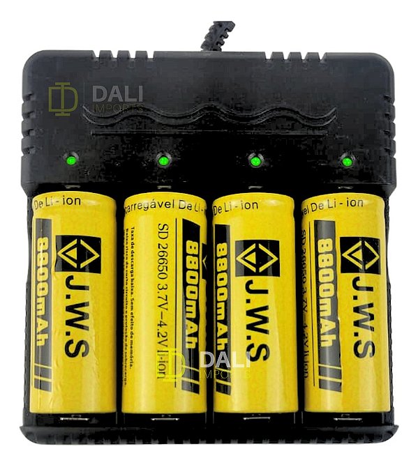 Kit Carregador e 4 Baterias  26650 3,7-4,2v Original Jws para  Lanternas Táticas e Mergulho