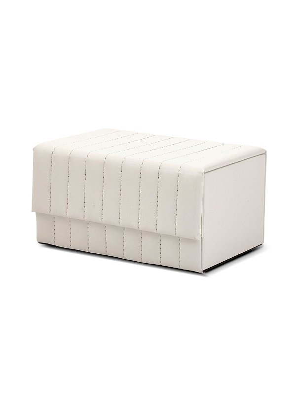 CAIXA EM MDF COM REVESTIMENTO EM PU