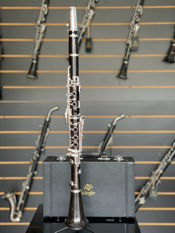 Clarinete Schieffer de madeira (Grenadilha) - SCHCL-003 (NOVO)