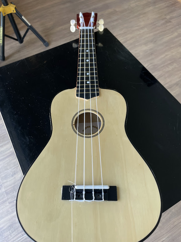 Ukulele soprano prowinds Natural 23 #PW1911-Cod.004