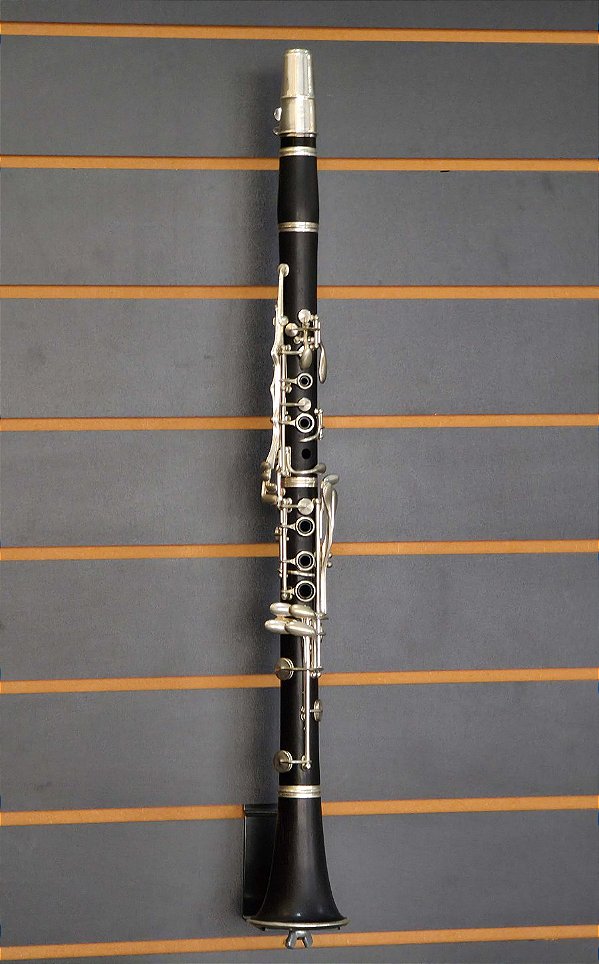 Clarinete Bb Buffet Crampon E11 - Madeira (SEMINOVO) #333488