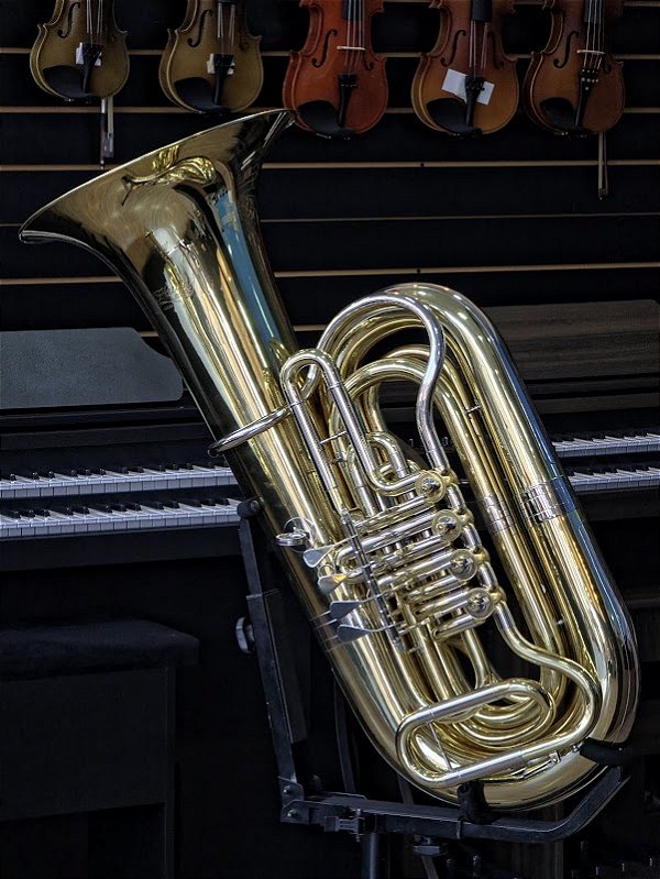 Tuba Cerveny CBB-681 Laqueado 5/4 Seminovo #20285