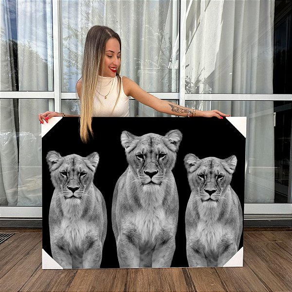 Quadro Decorativo Canvas Animais Selvagens Família de Leoas Preto e Branco Horizontal