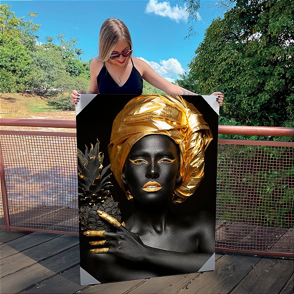 Quadro Decorativo Canvas Beleza Feminina Mulher com maquiagem preta e dourada com abacaxi Vertical