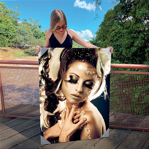 Quadro Decorativo Canvas Mulher Beleza Feminina Maquiagem Dourada Brilho Gold Vertical