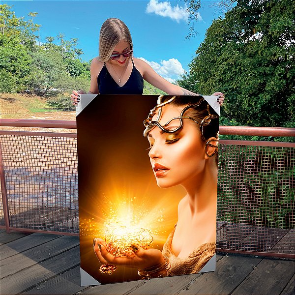Quadro Decorativo Canvas Mulher Olhos Fechados Brilho Dourado