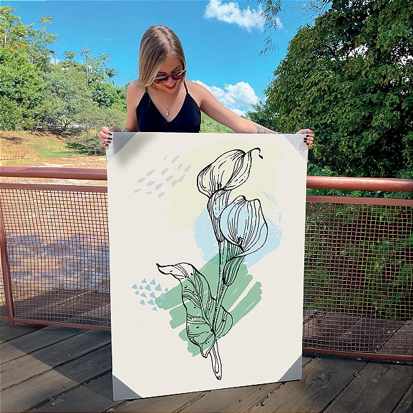 Quadro Decorativo Canvas Floral Composição de Flores Copos de Leite Azul e Verde Vertical
