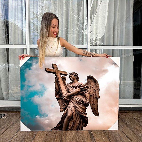 Quadro Decorativo Canvas Religioso Estátua de Anjo Segurando uma Cruz Horizontal