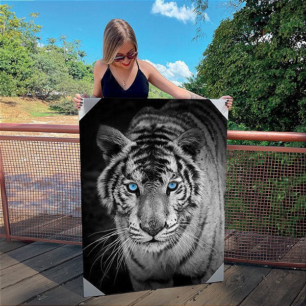 Quadro Decorativo Canvas Tigre Preto e Branco Olhos Azuis Vertical
