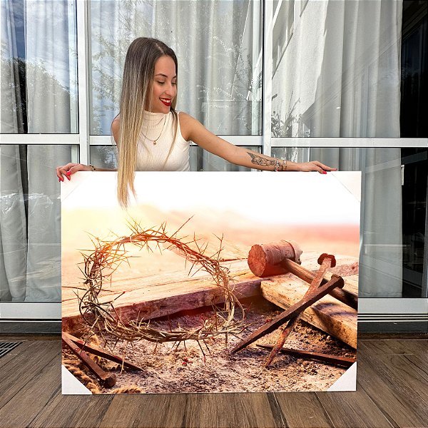 Quadro Decorativo Canvas Religioso Cruz Sagrada com as Estacas e a Coroa de Espinhos de Jesus Cristo Horizontal